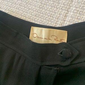 Oscar de la Renta, size 6, black crepe silk skirt